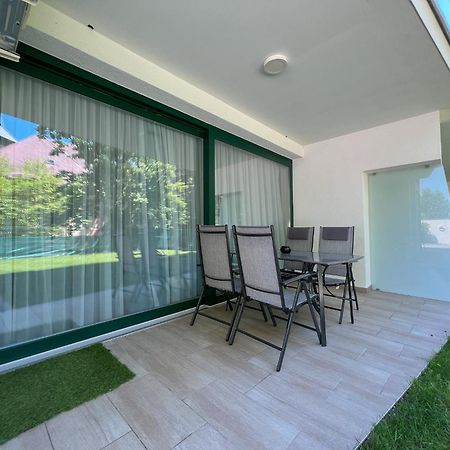 Villa Bauhaus Wellness Apartman Fsz. 1 شيوفوك المظهر الخارجي الصورة
