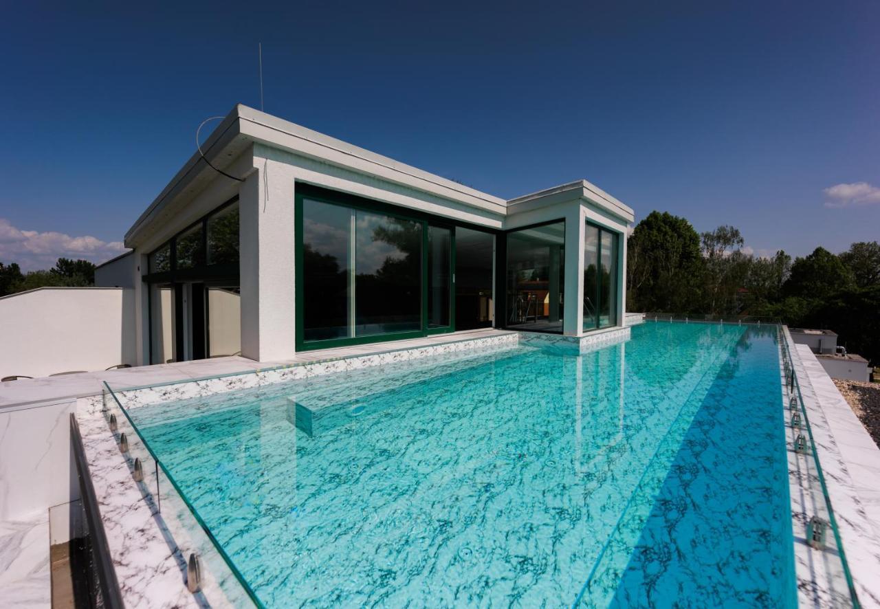 Villa Bauhaus Wellness Apartman Fsz. 1 شيوفوك المظهر الخارجي الصورة