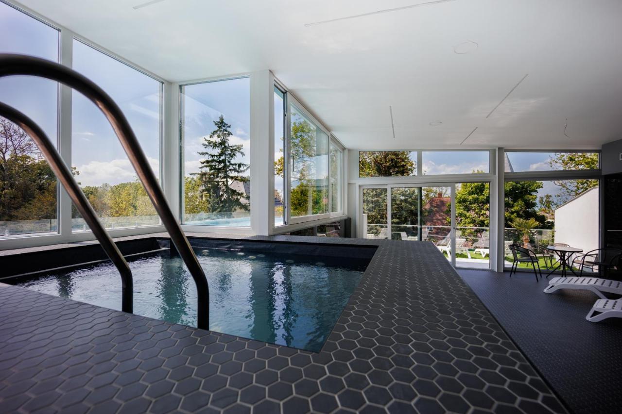 Villa Bauhaus Wellness Apartman Fsz. 1 شيوفوك المظهر الخارجي الصورة